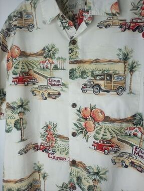 *Toes On The Nose Classic Car Hawaiian Button Down T-shirt Size L